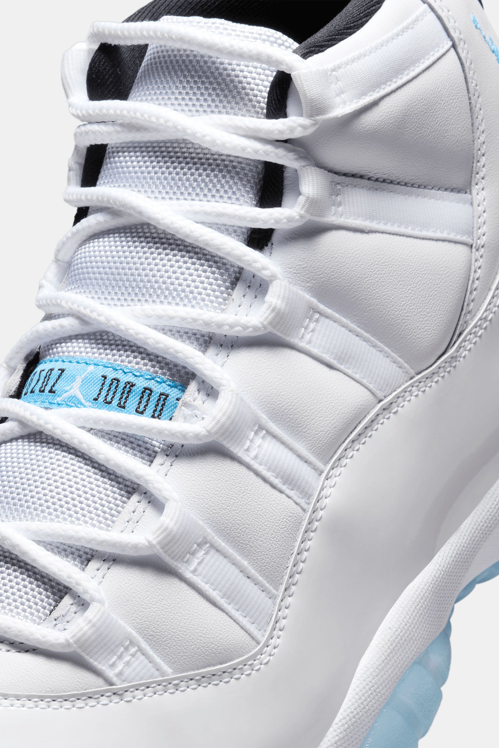 Air Jordan 11 Retro "Legend Blue"