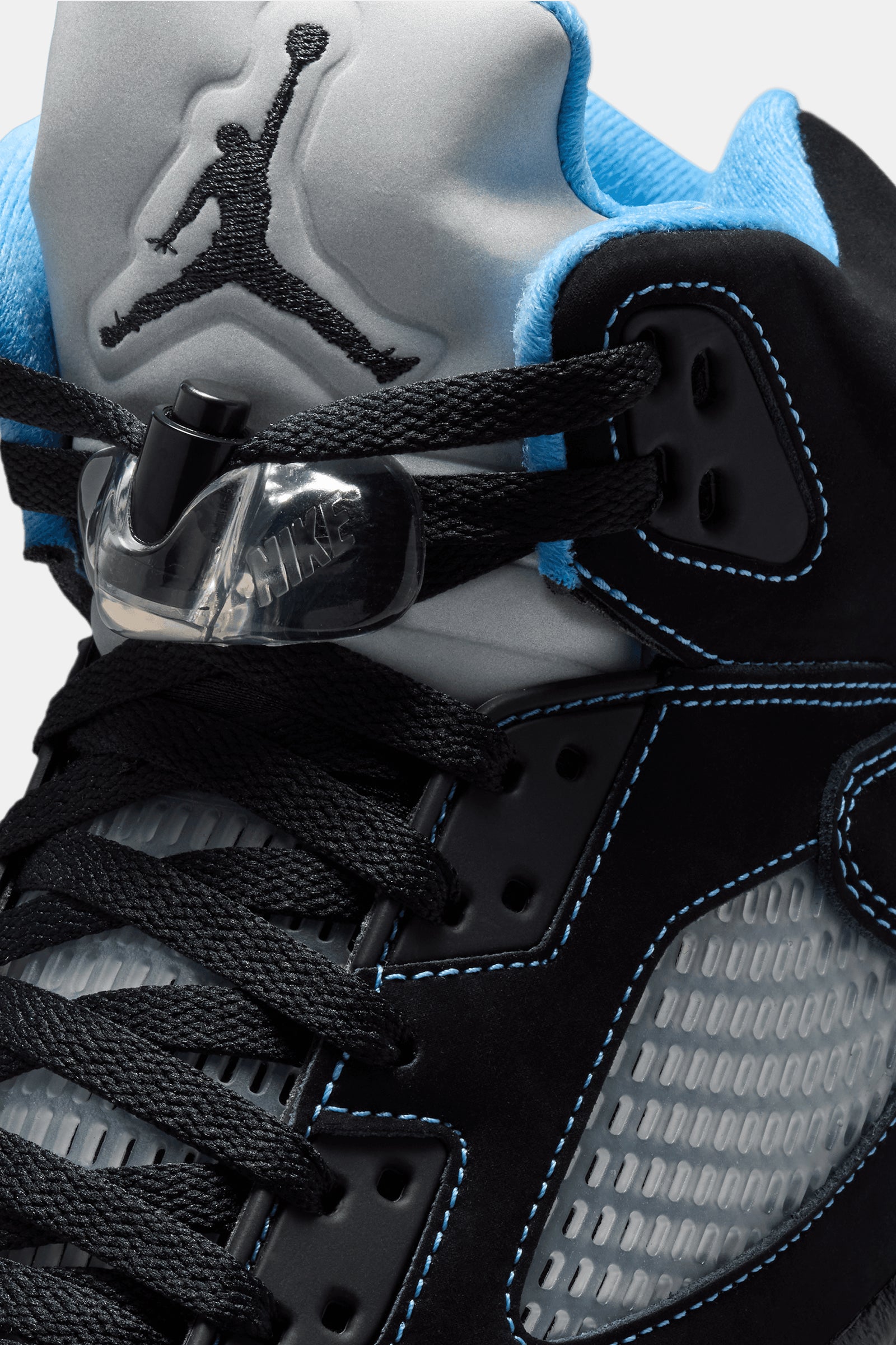 Air Jordan 5 "Black Carolina"