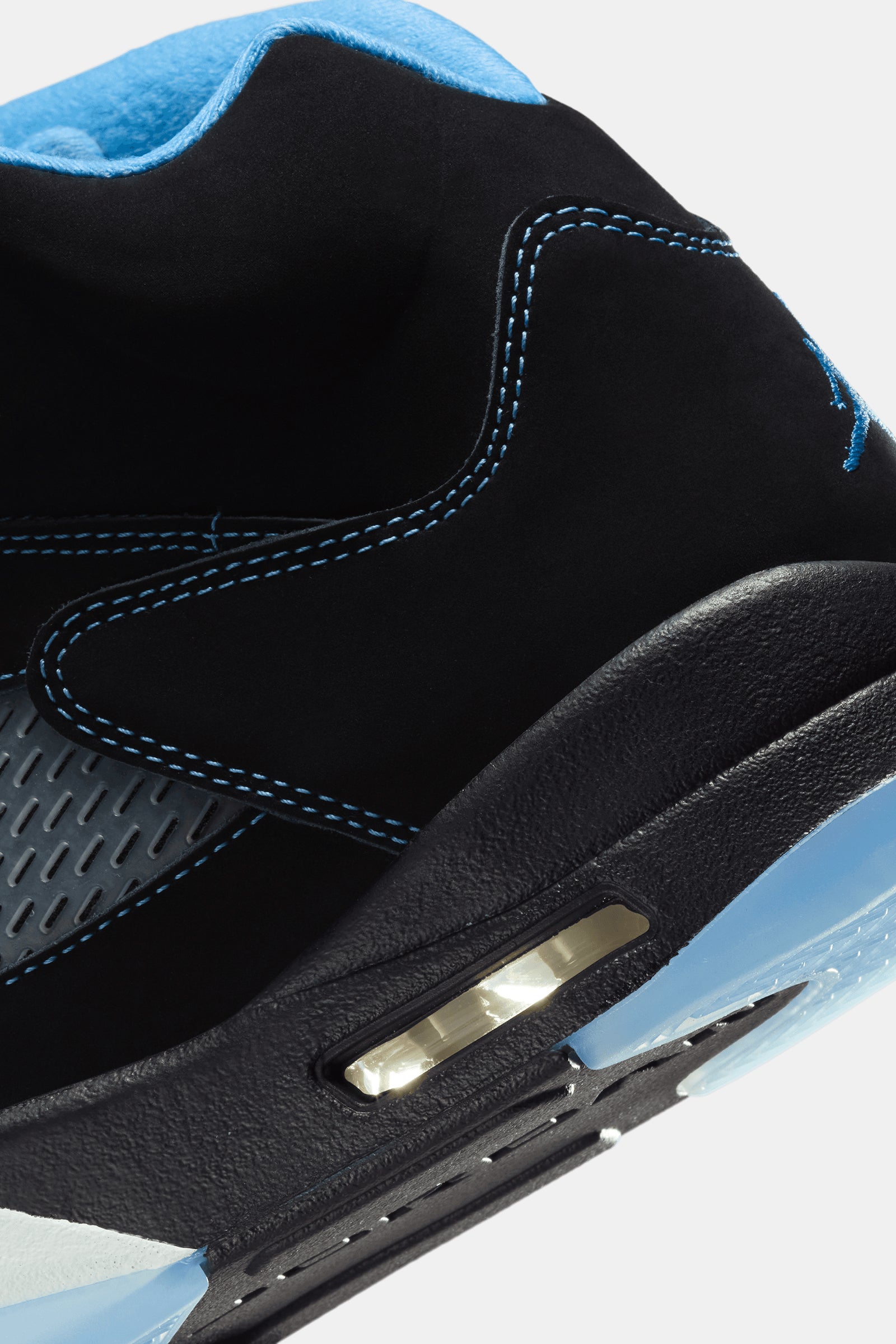 Air Jordan 5 "Black Carolina"