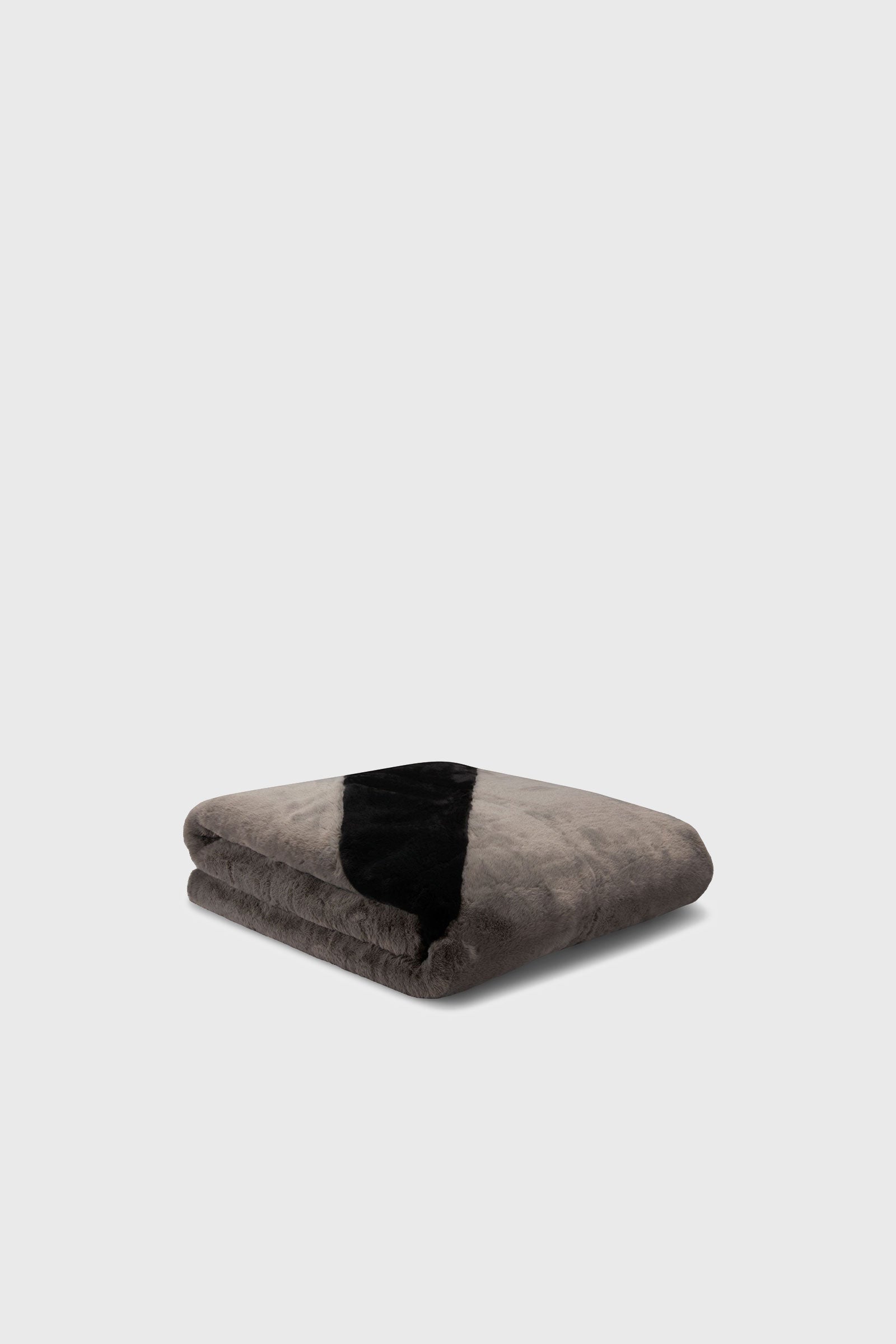 Nike Sportswear Faux Fur Blanket