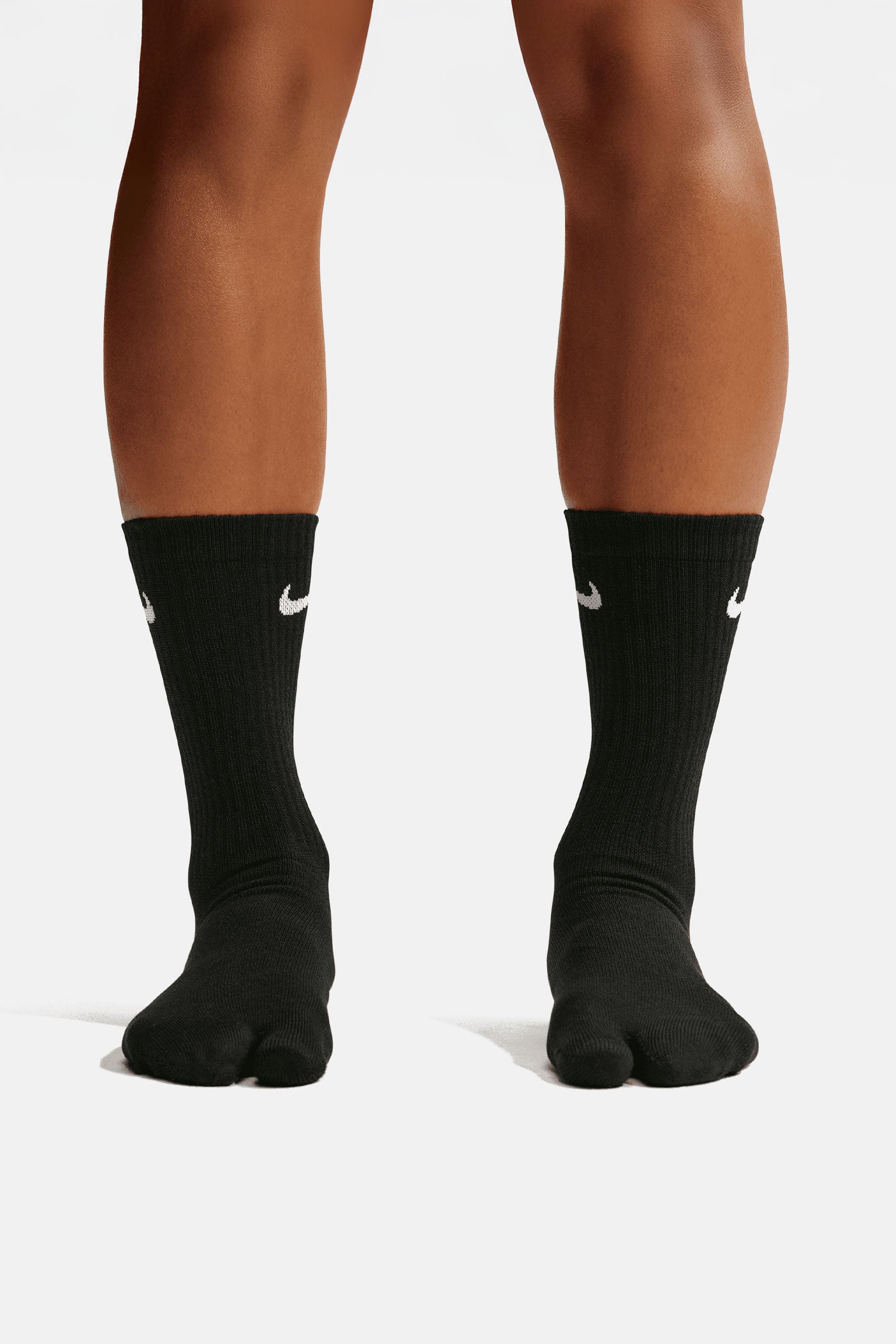 Nike Everyday Plus Lightweight Crew Split-Toe Socks