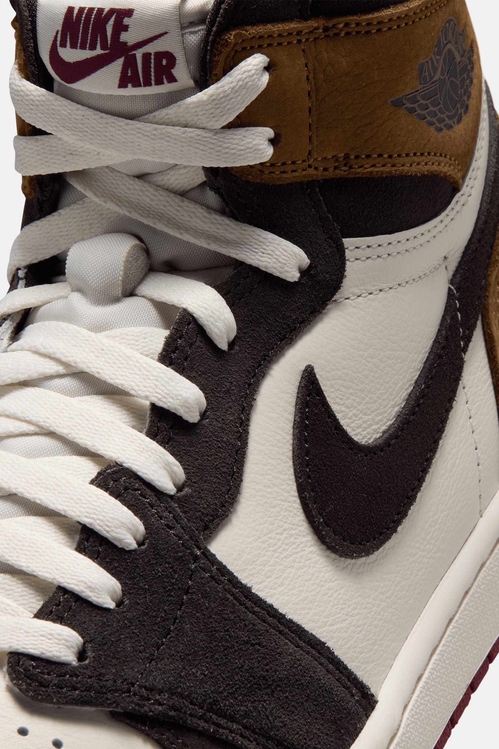 Air Jordan 1 Retro High OG "Love Letter"