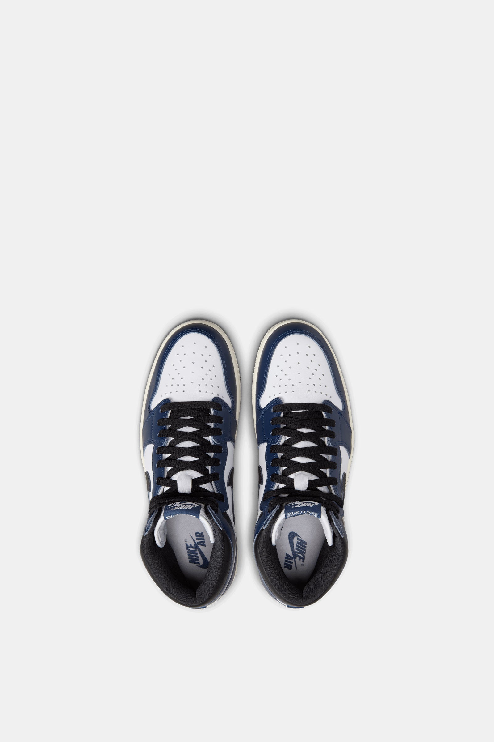 Air Jordan 1 Retro High OG "Midnight Navy"