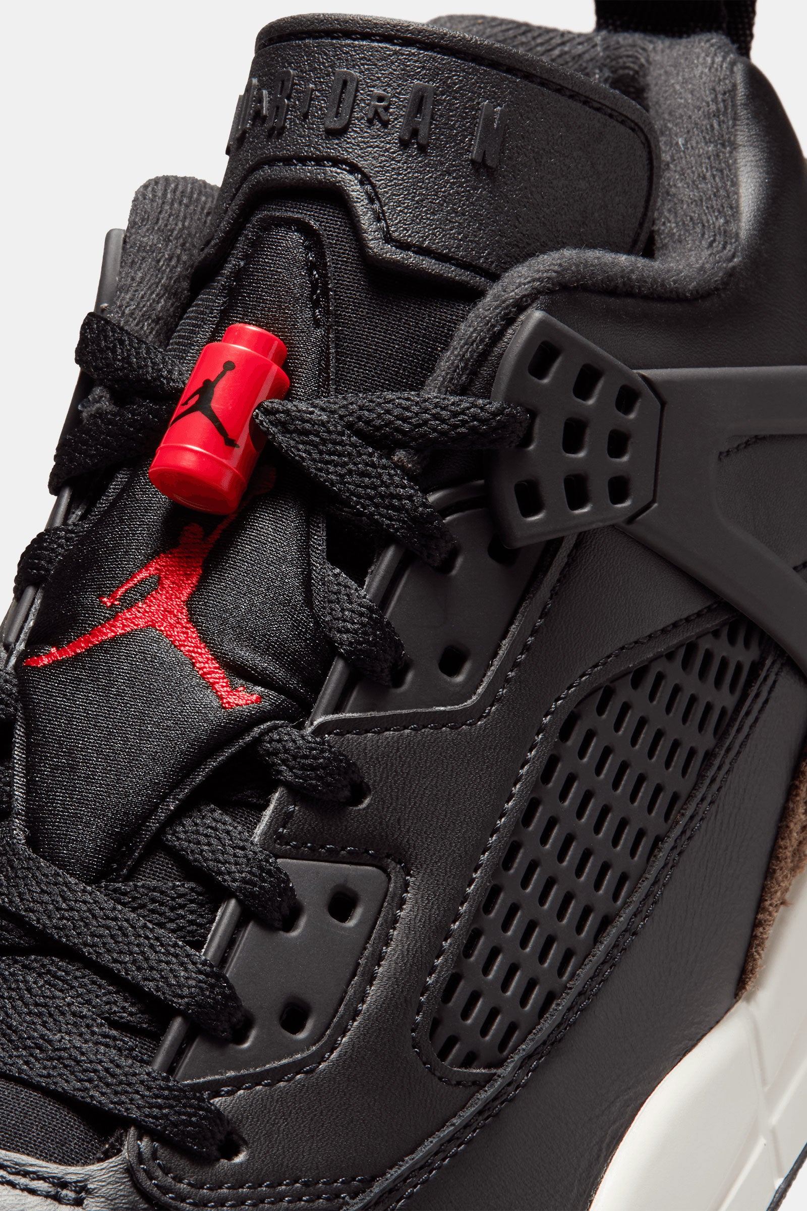 Jordan Spizike Low