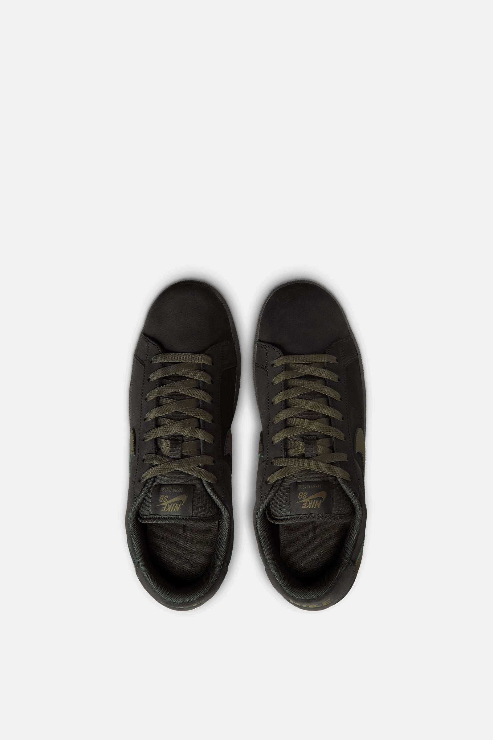 Nike SB Zoom Tennis Classic
