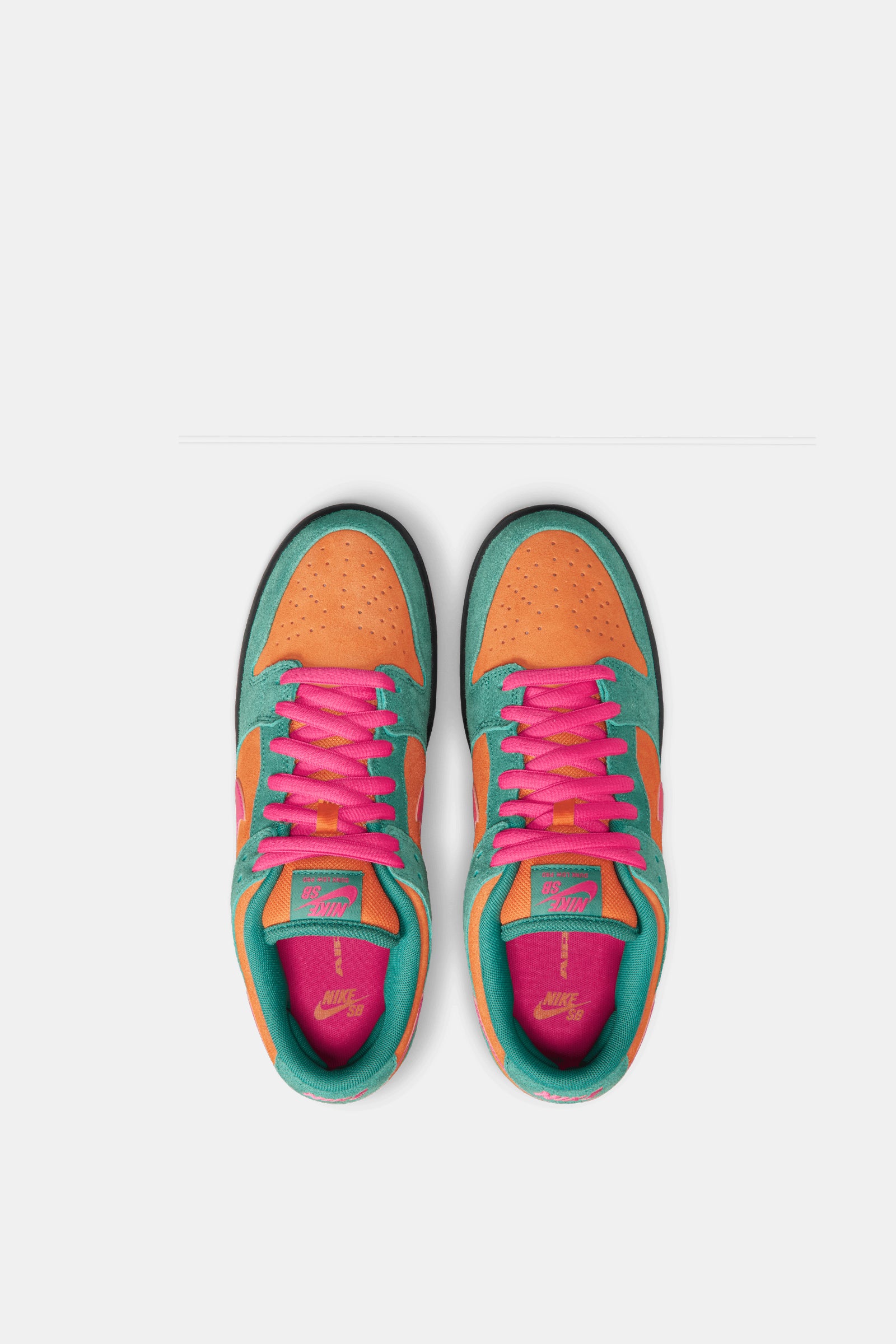 Nike SB Dunk Low Pro