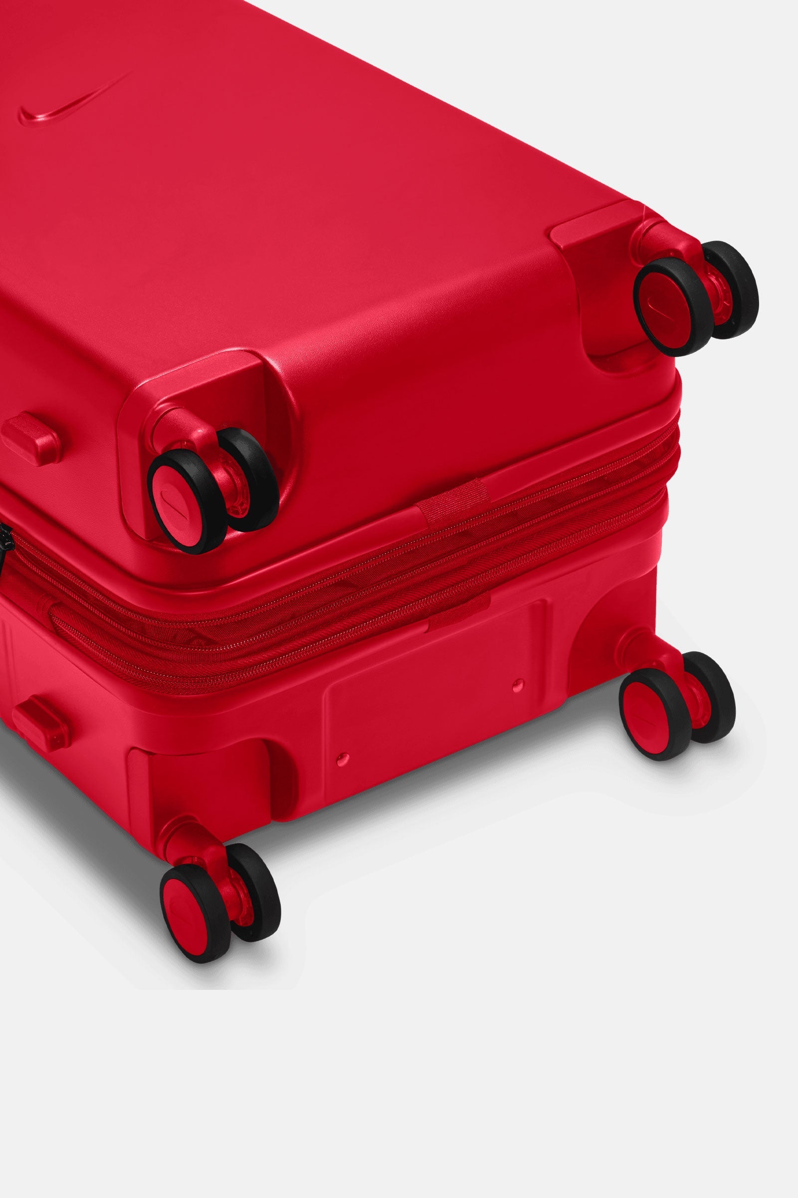 Nike Carry-On Hardshell Luggage 22" (52L)