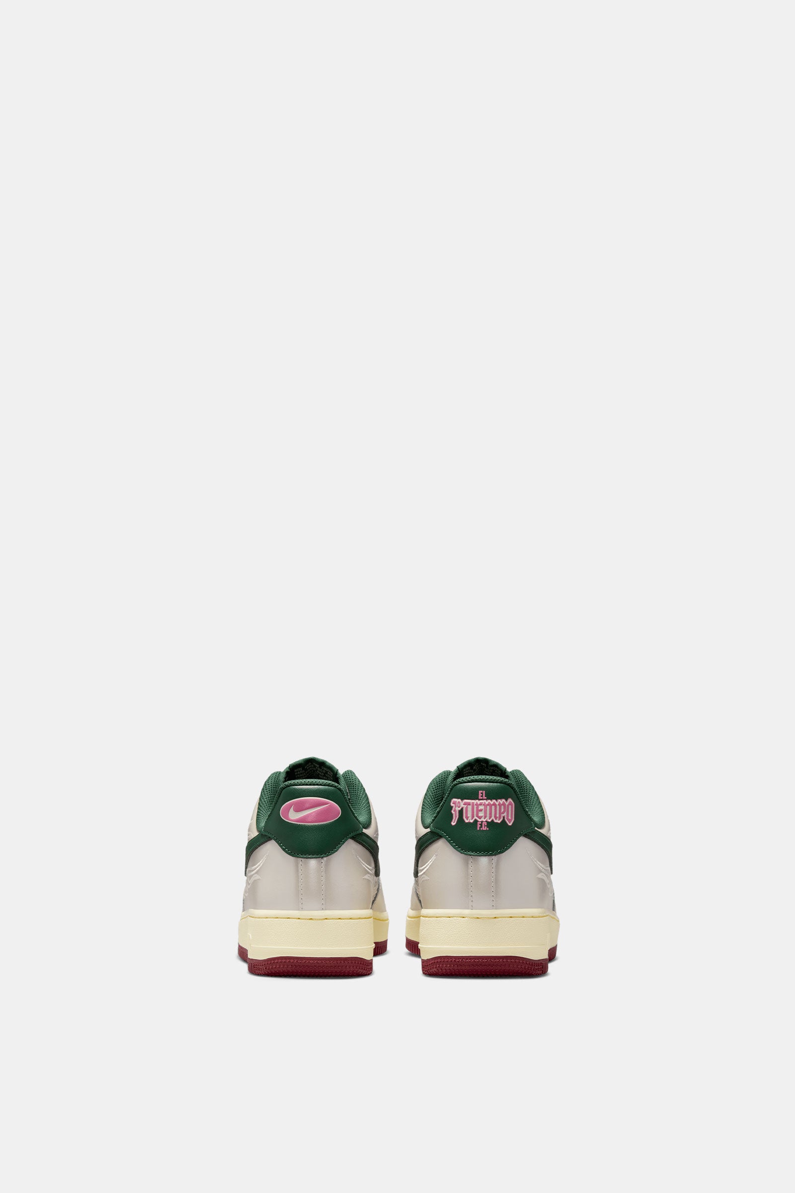 Nike Air Force 1 '07 LV8