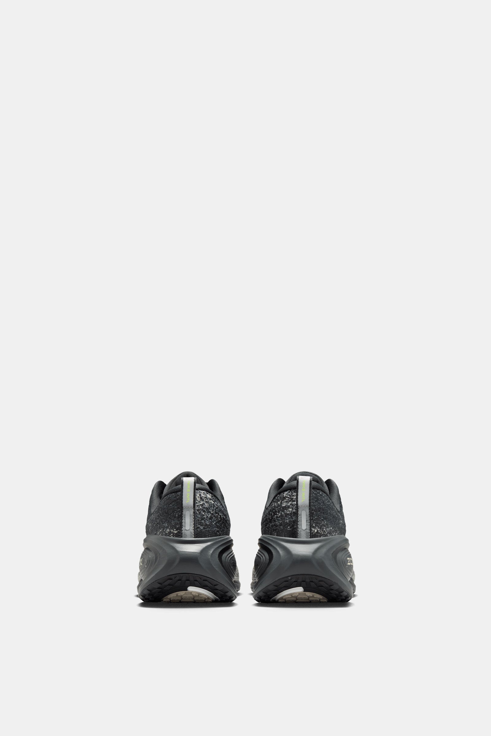 Nike Vomero Plus
