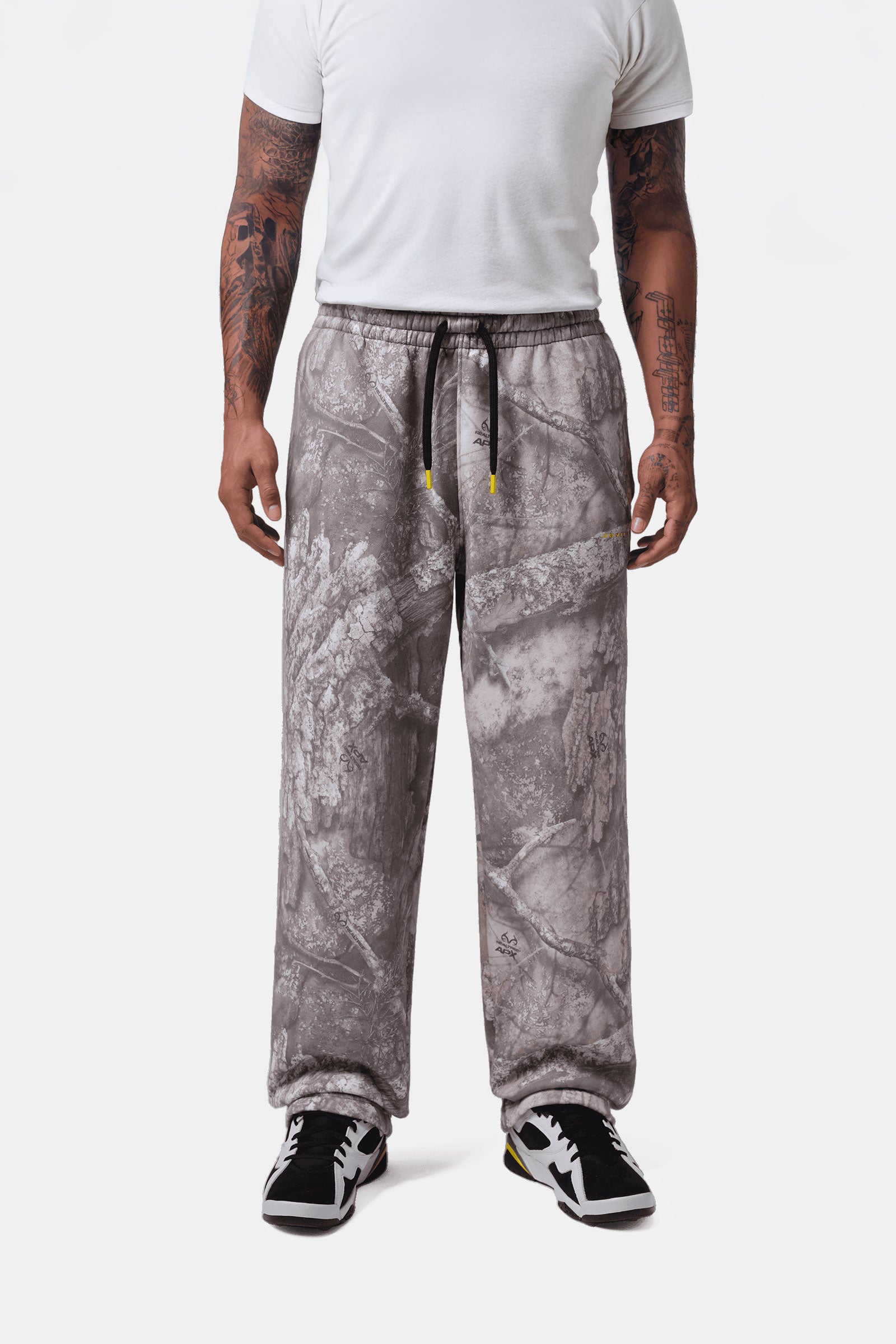 Jordan Brooklyn Real Tree Open-Hem Pants