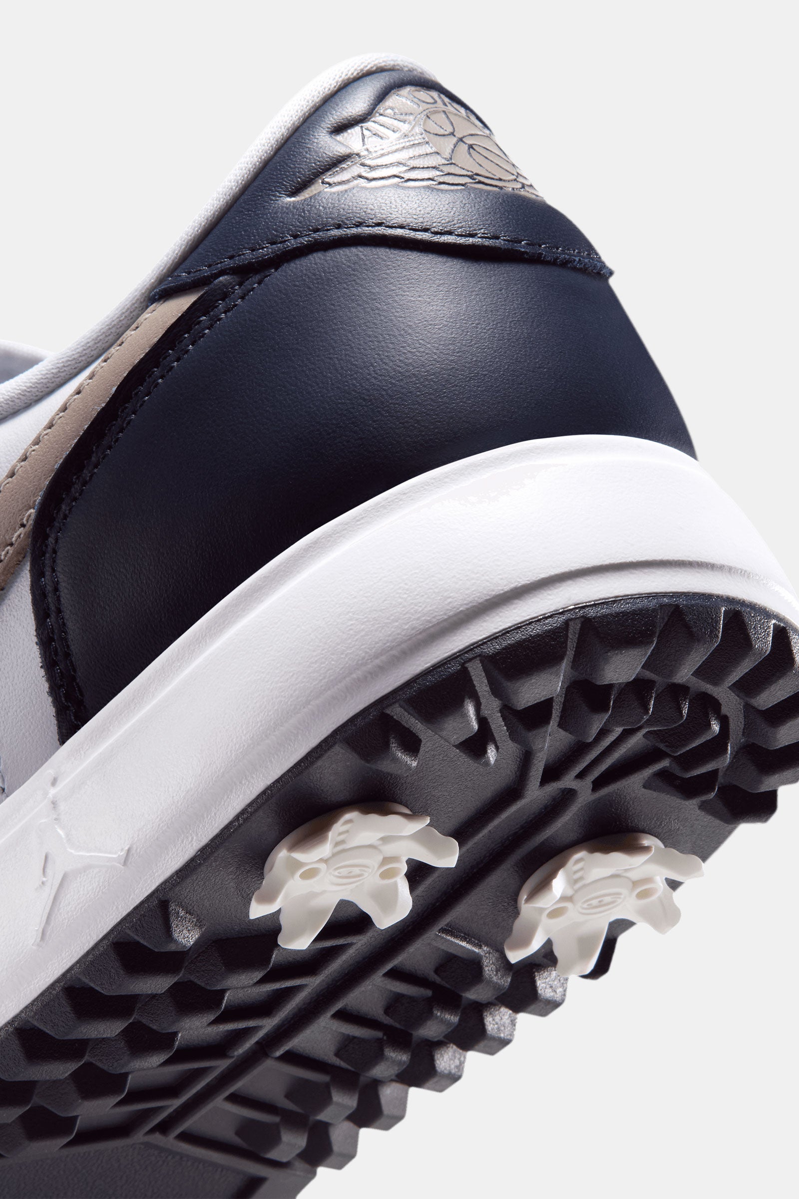 Air Jordan 1 Low G Spiked