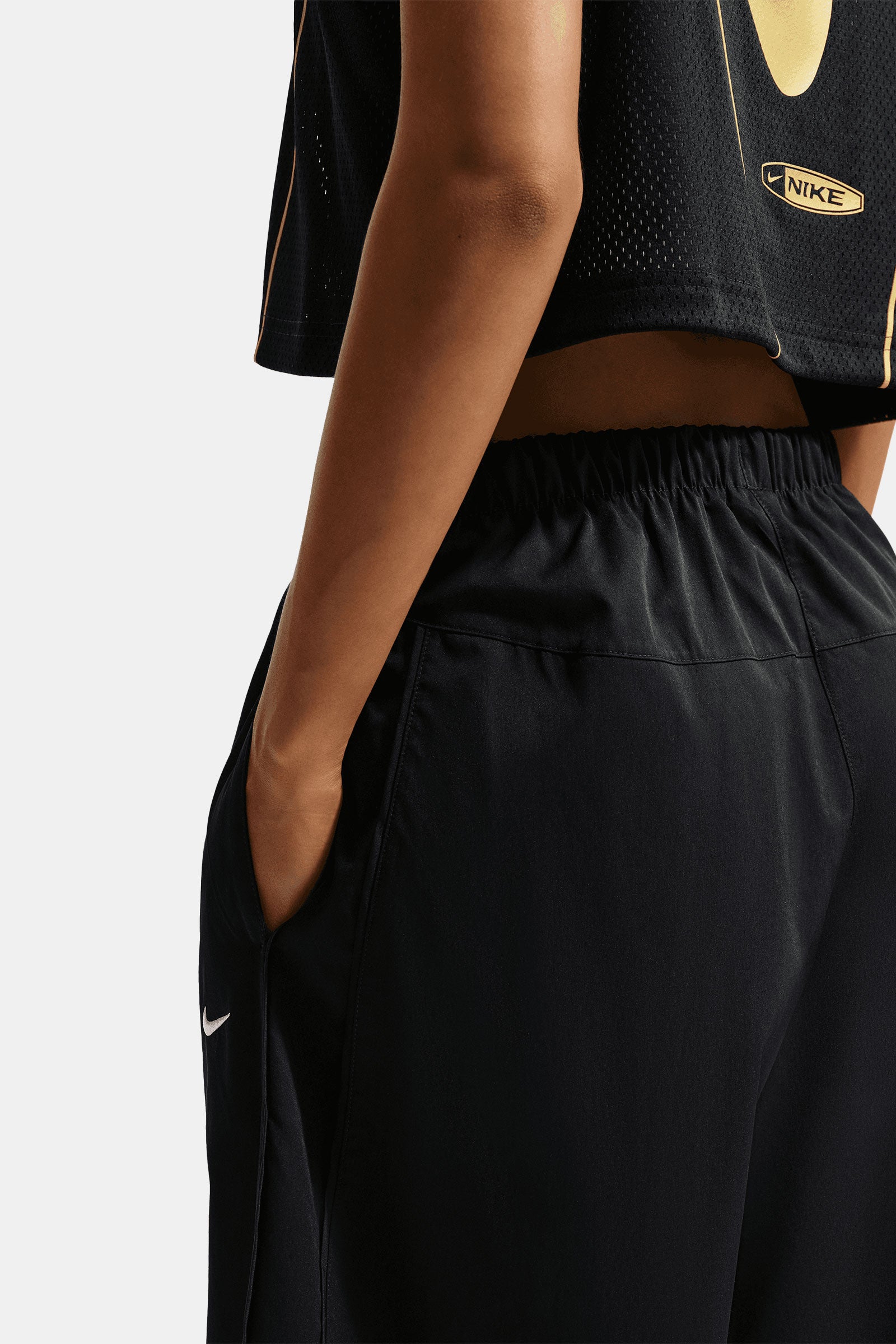 Women's Loose Mid-Rise Barrel Pants