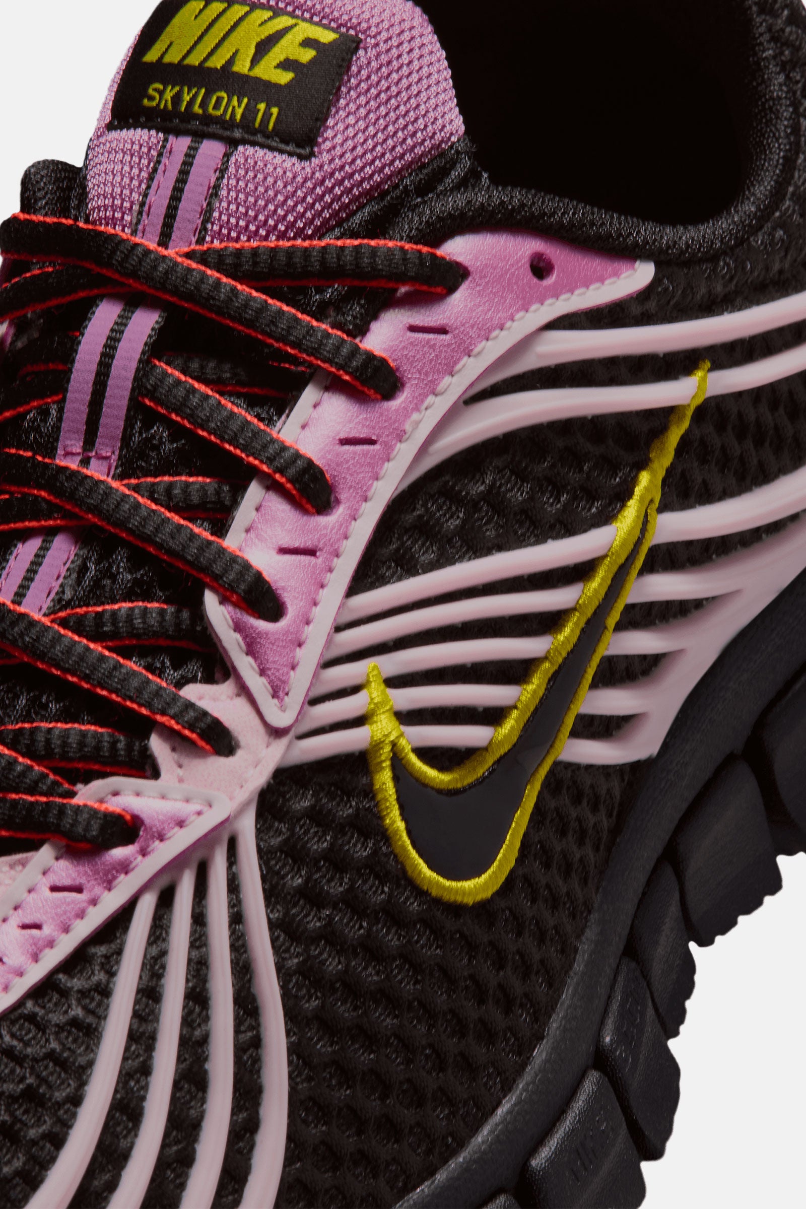 Women's Nike Zoom Skylon 11