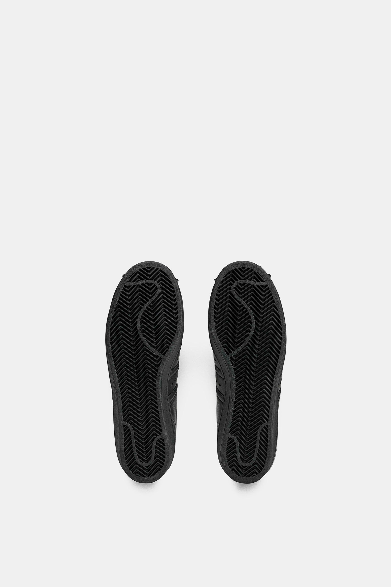 Superstar Vintage "Thug Club"