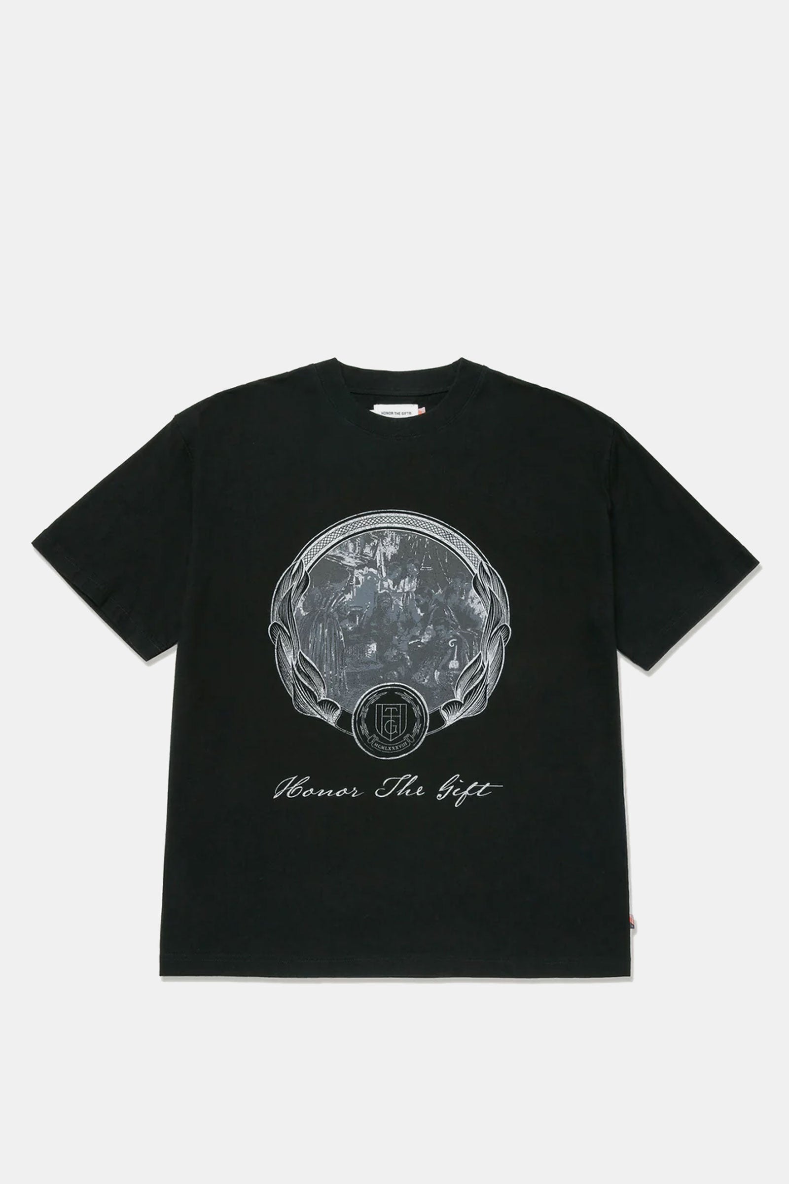 PAST AND FUTURE SS TEE