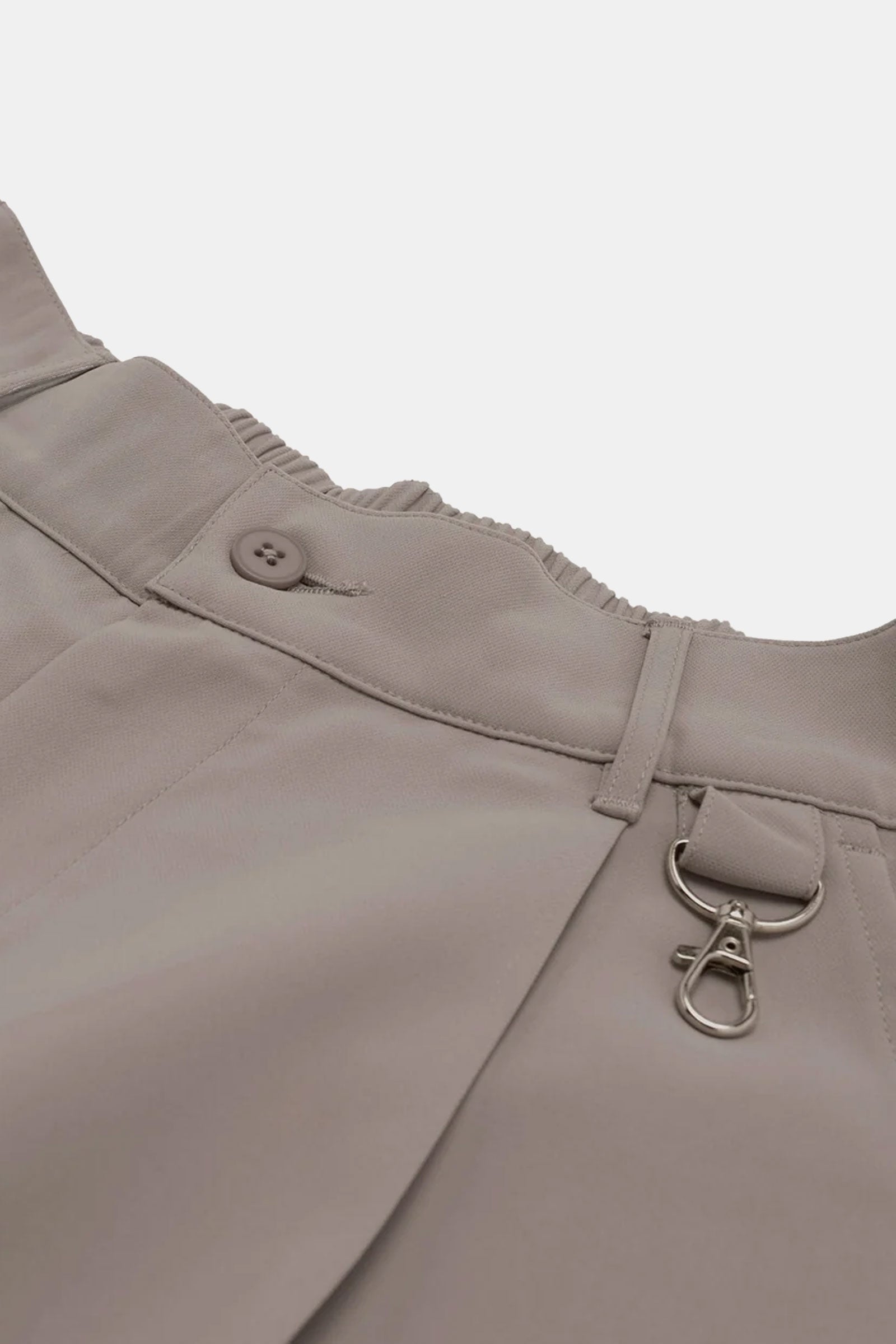 Calculus Baggy Pleated Shorts