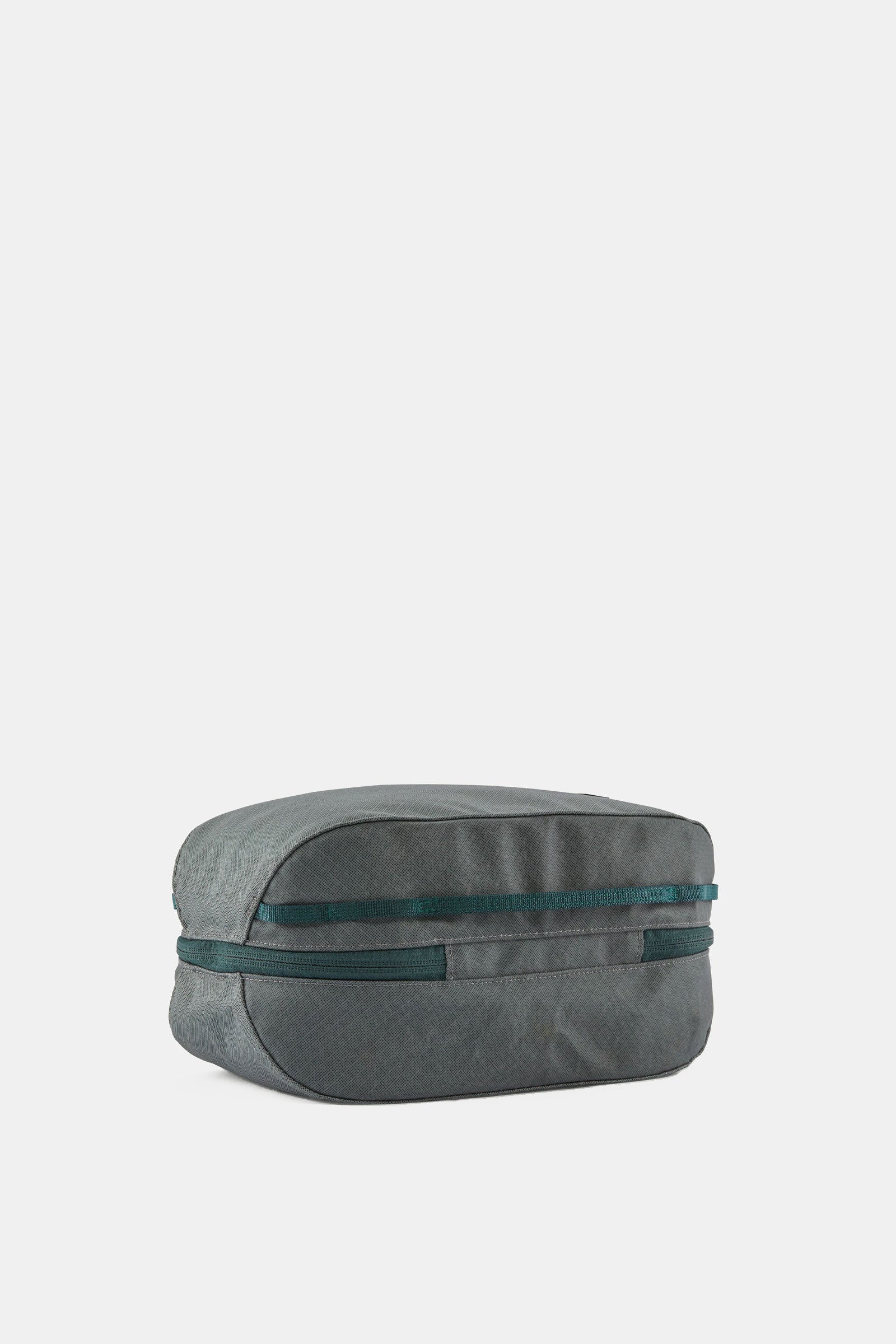 Black Hole Cube 6L