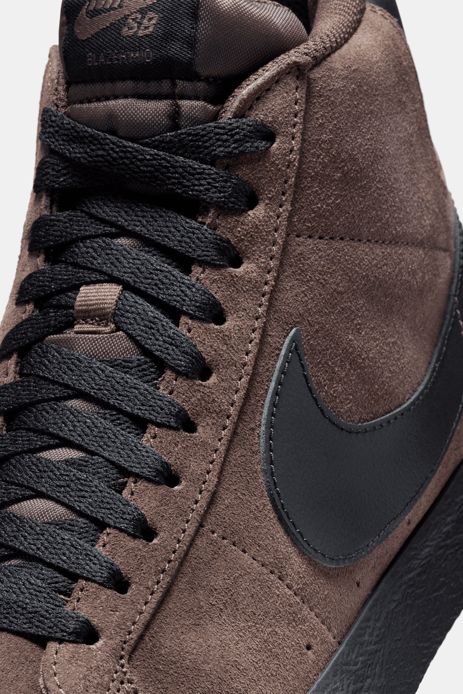 Nike SB Zoom Blazer Mid