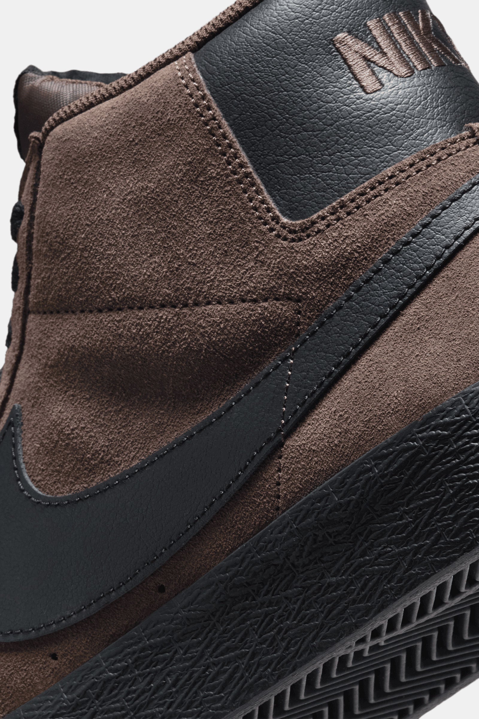 Nike SB Zoom Blazer Mid