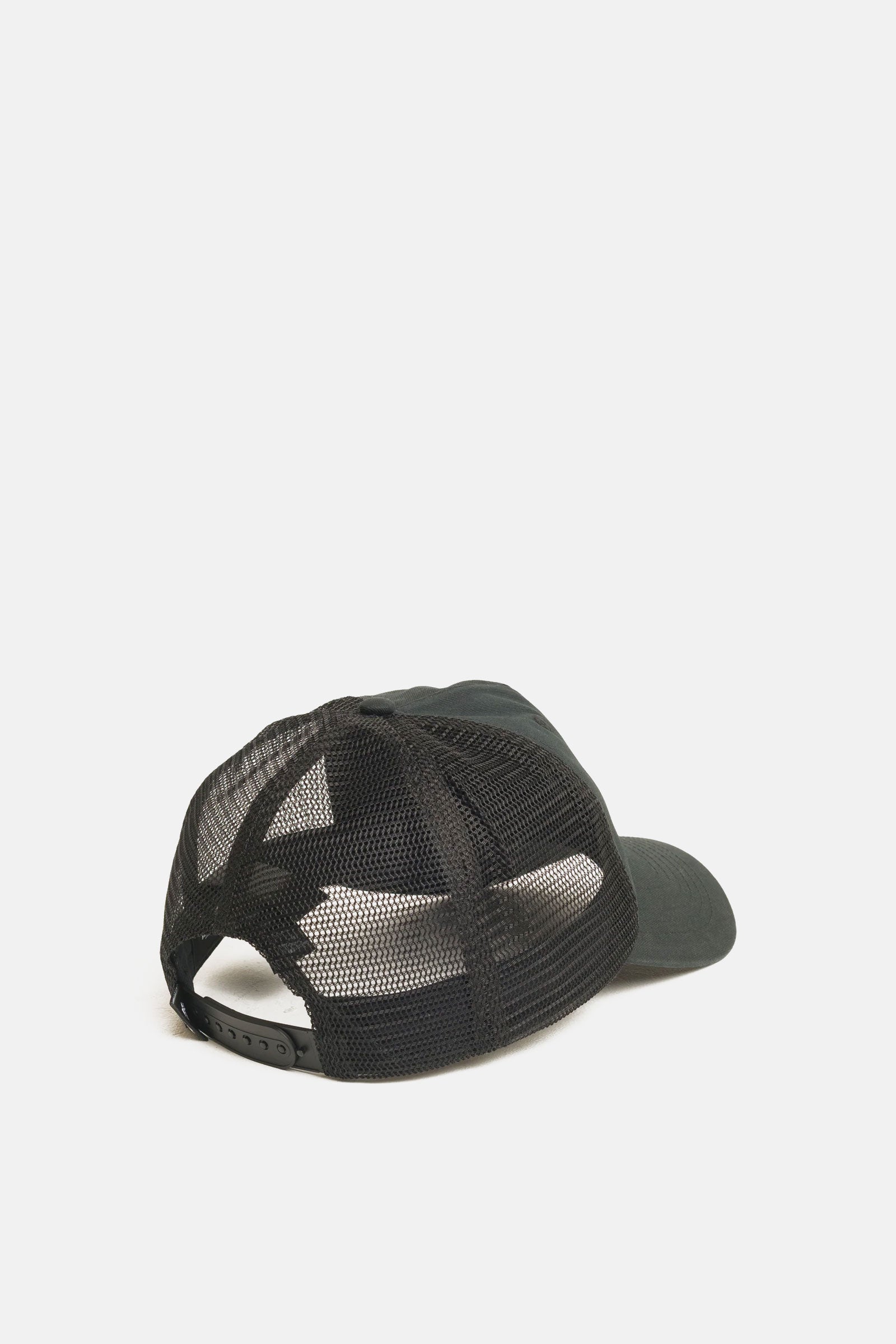 Trucker Crusive Stitch Cap