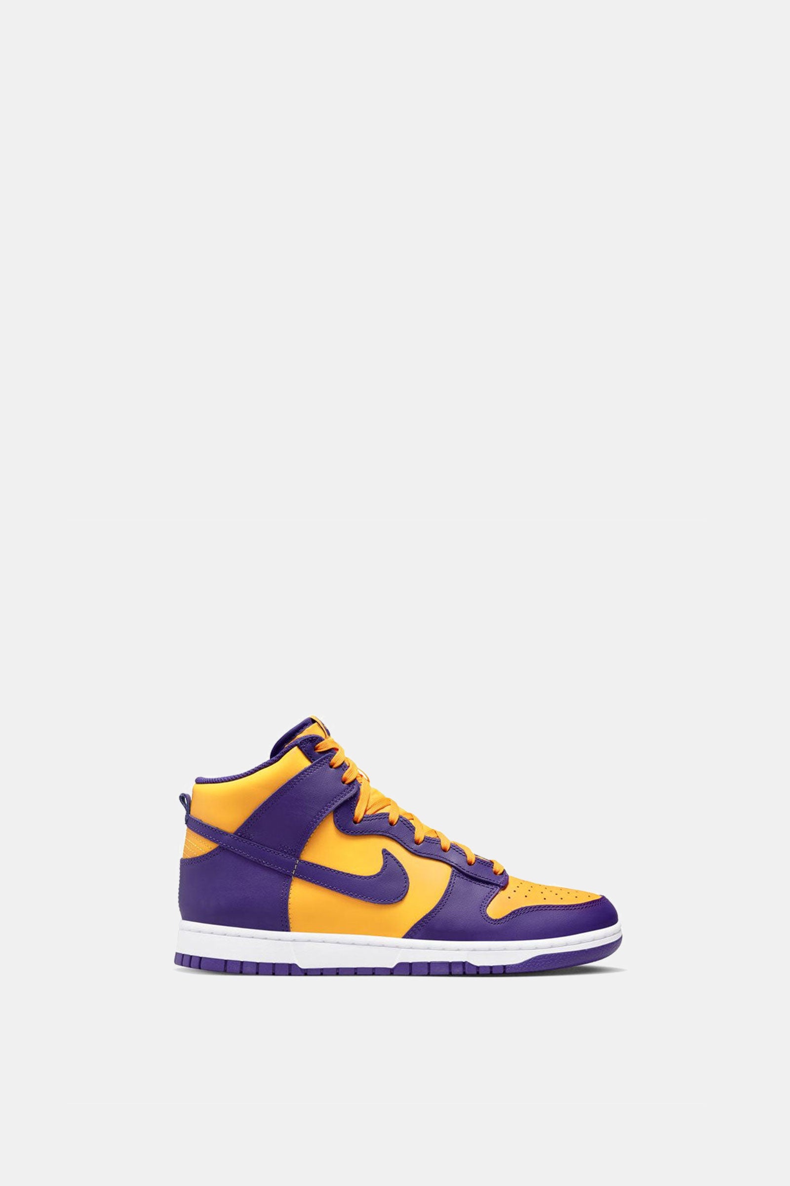NIKE DUNK HIGH RETRO