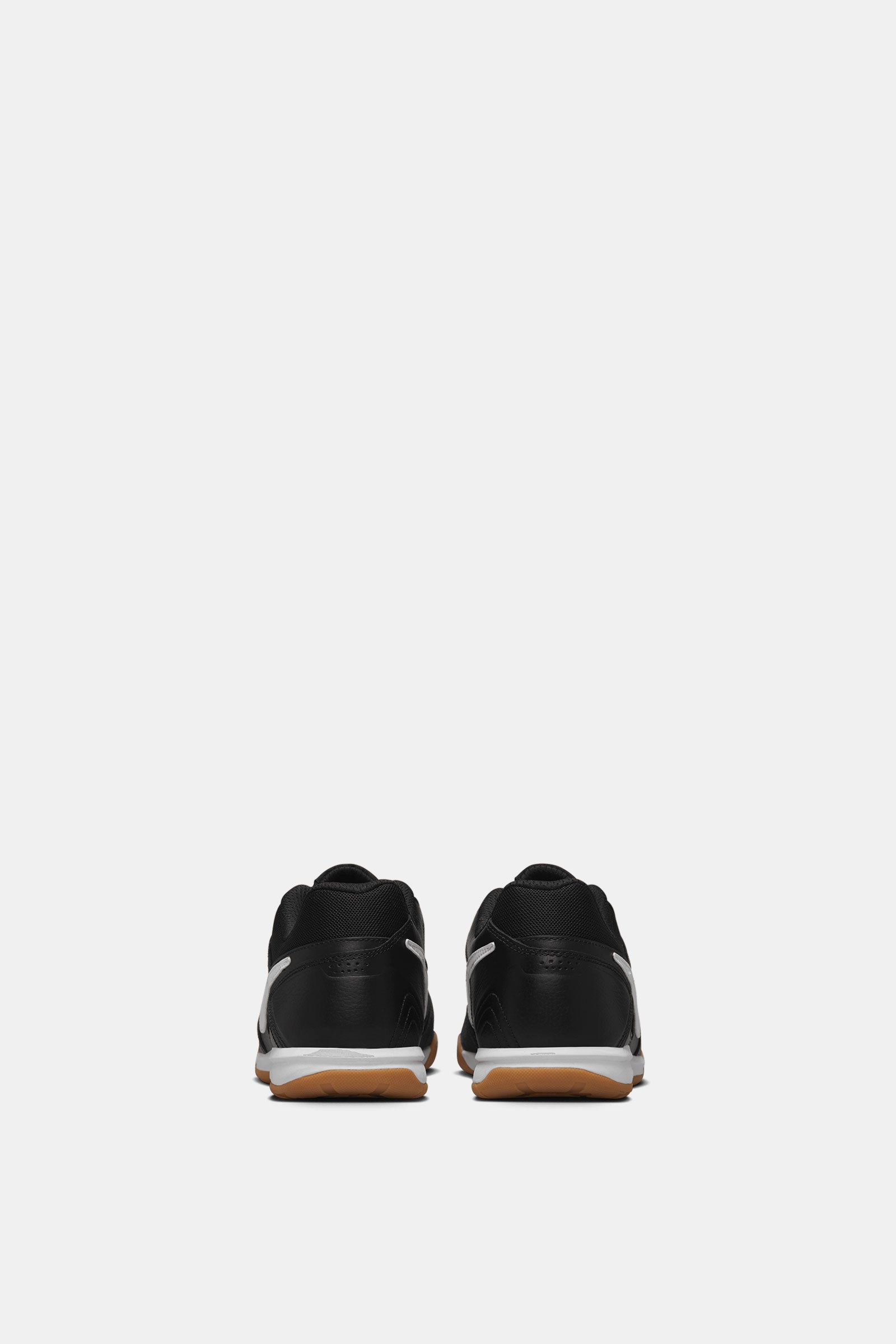 Nike Gato