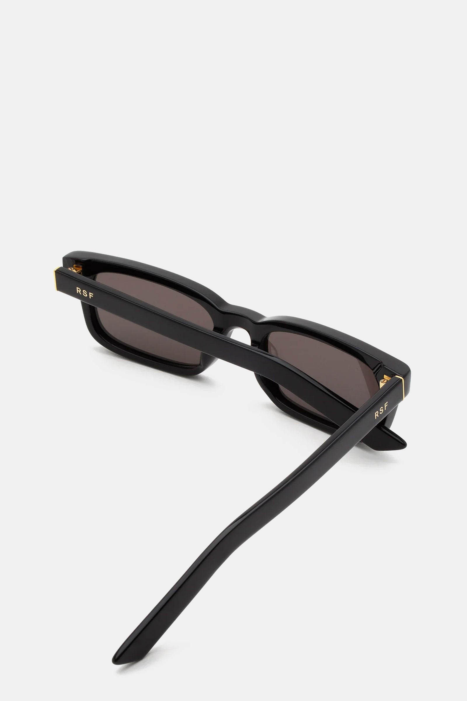 Gesto Black
