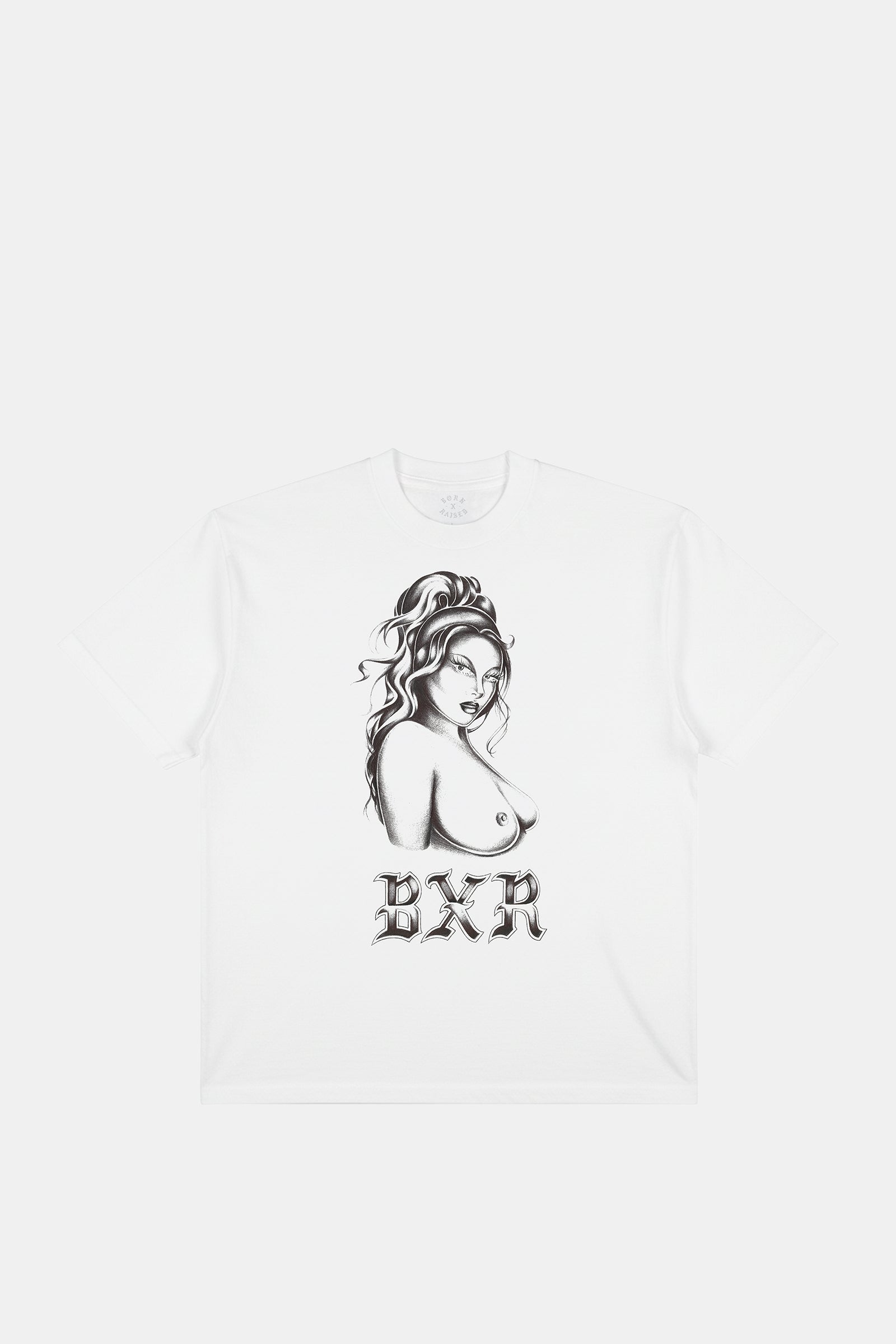 Hyna Tee