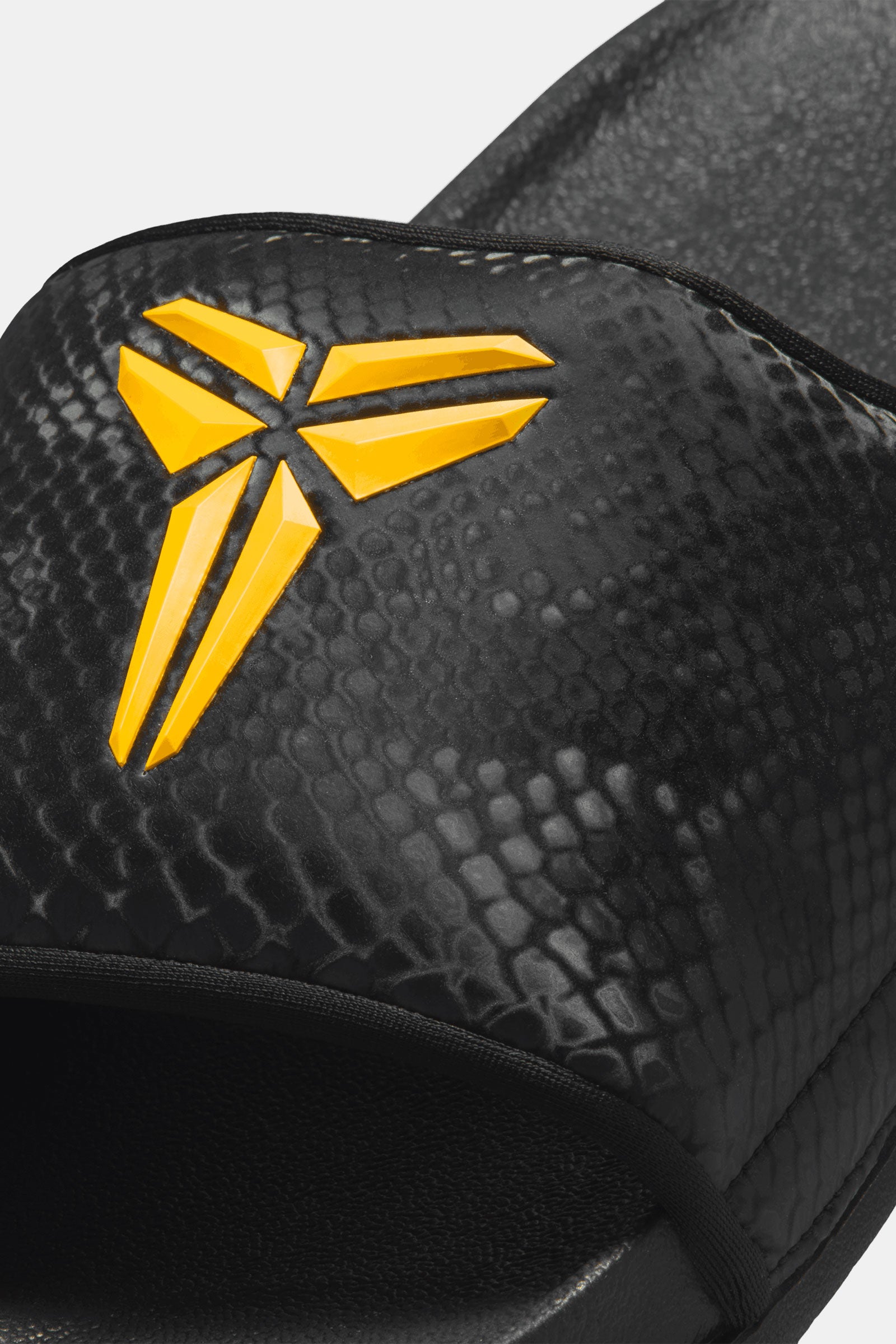 Kobe Offcourt Slides