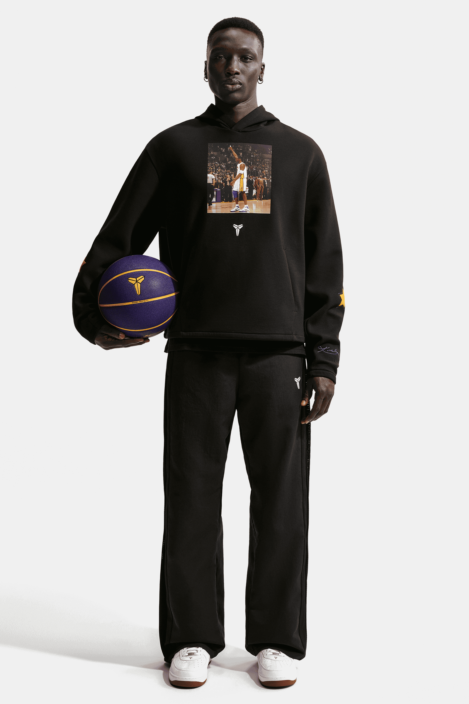 Kobe "81" Men's Dri-Fit Fleece Pullover Basketball Hoodie