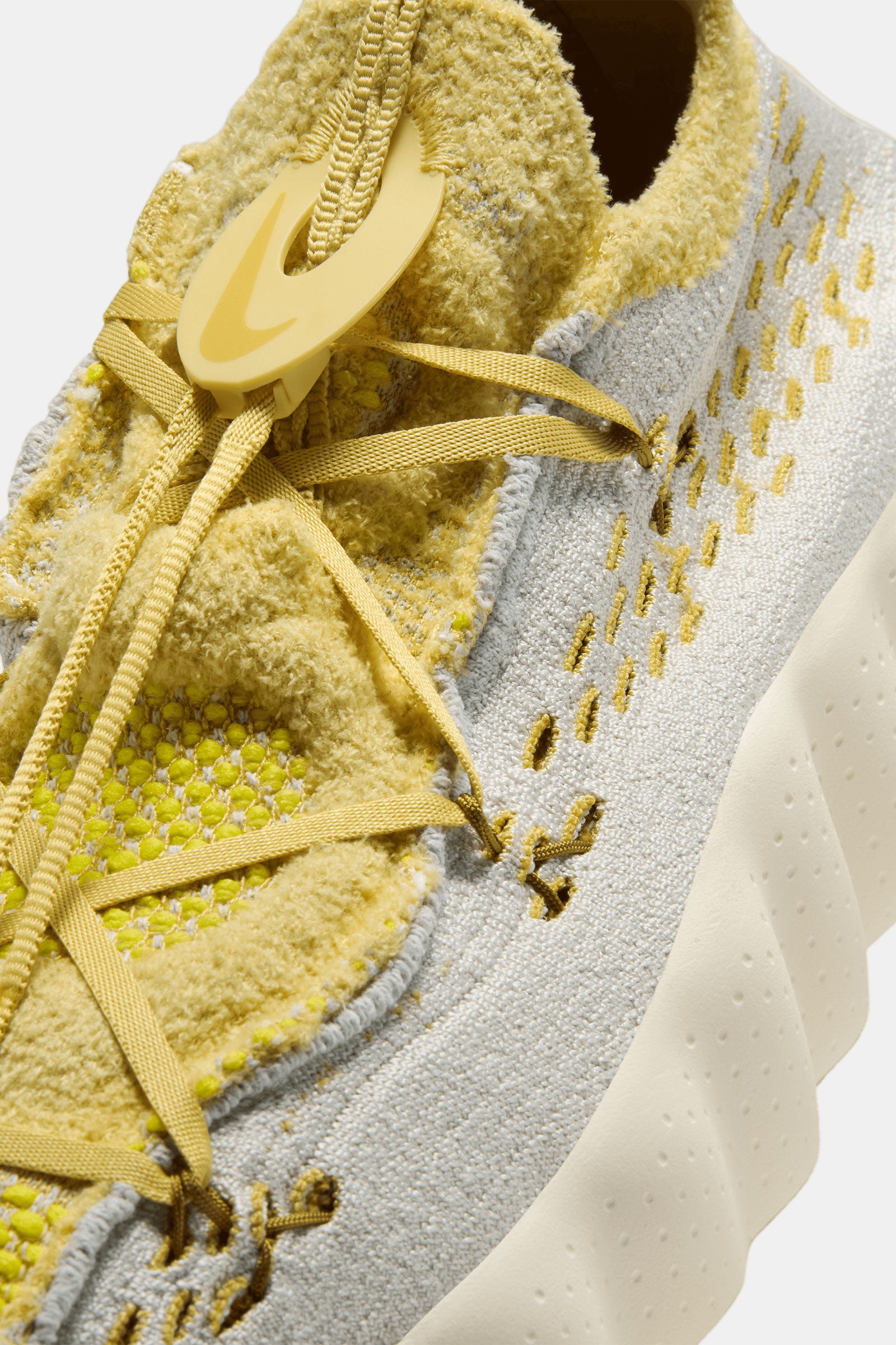 Nike Mind 002 Flyknit