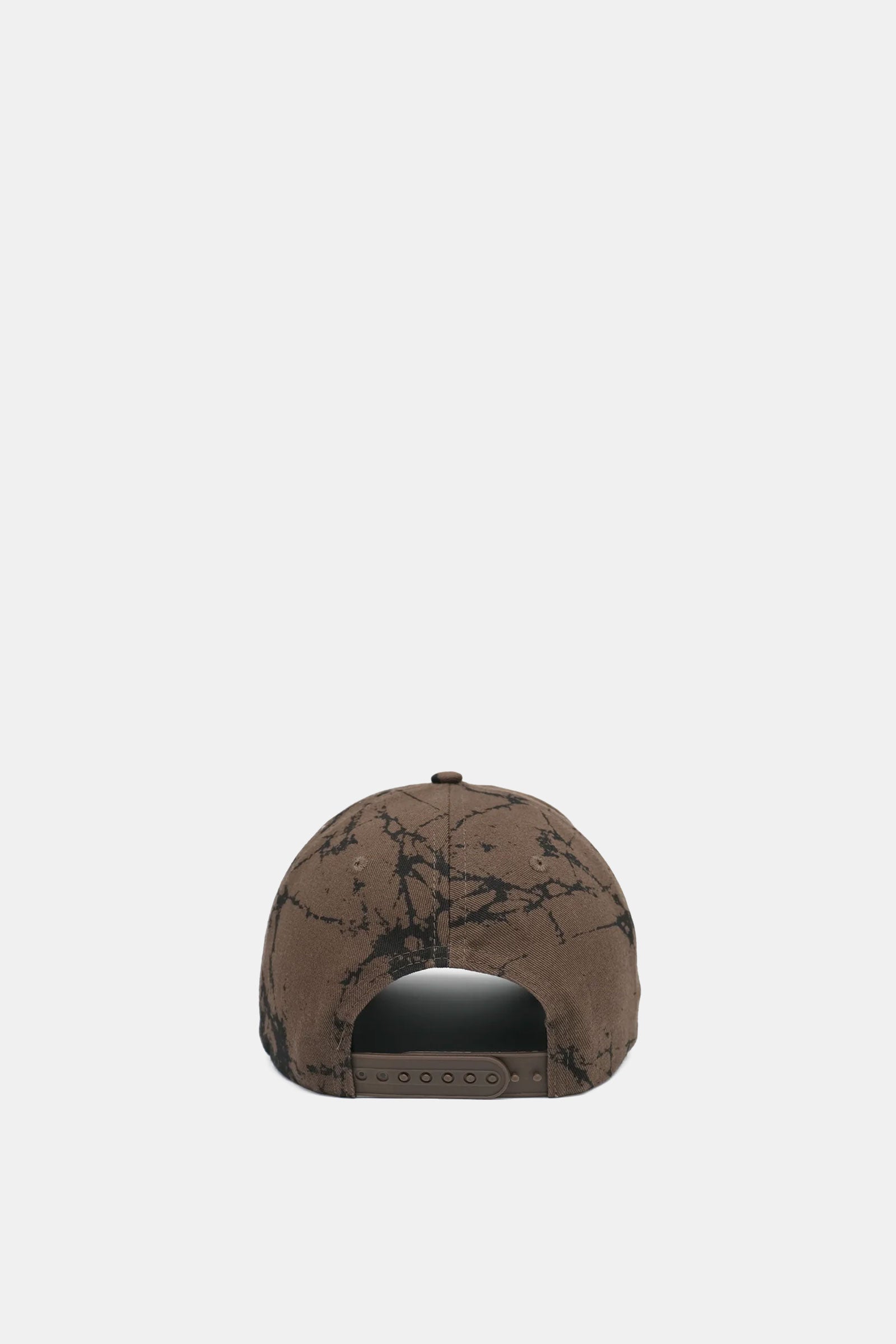 Seek Snap Back Hat