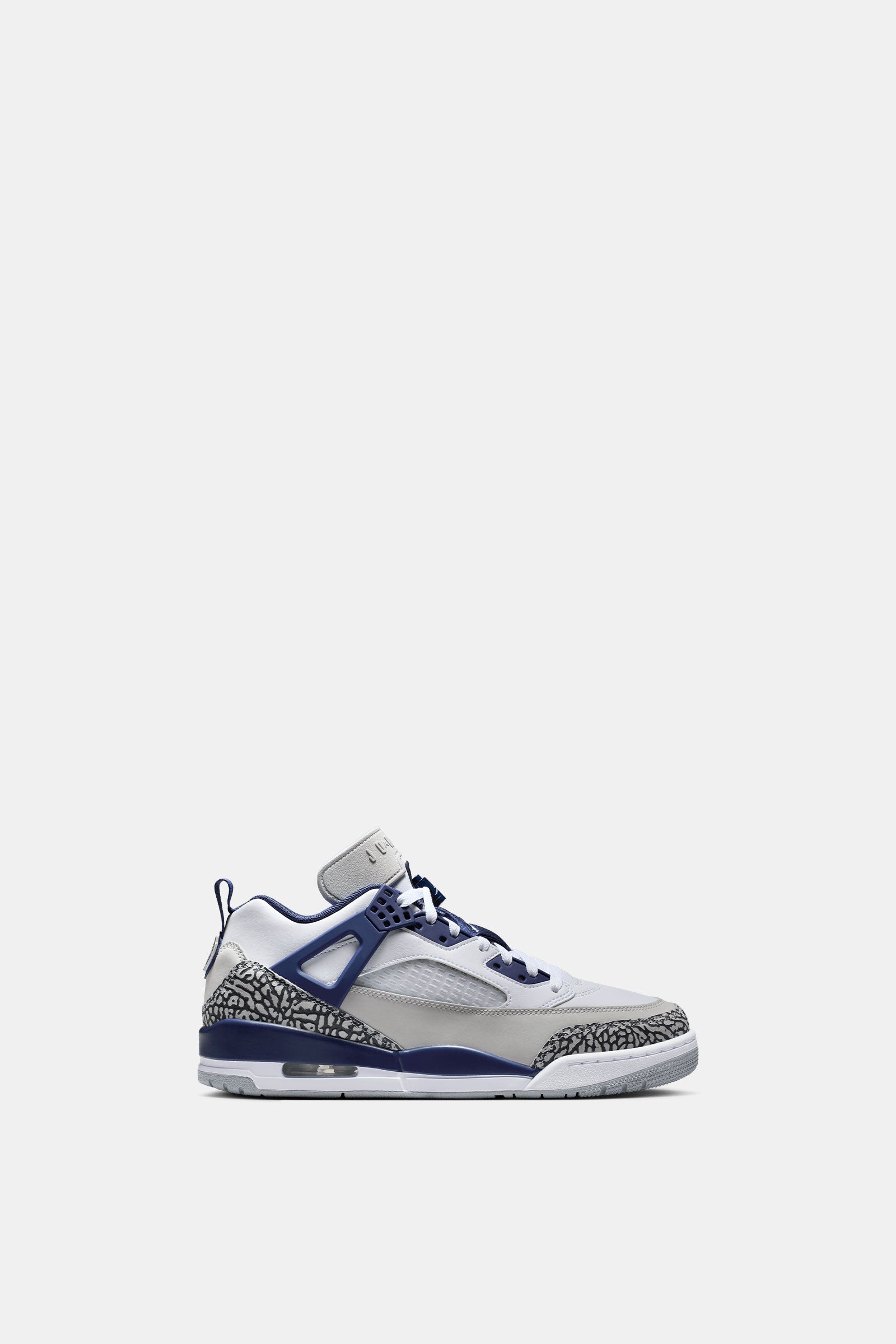 Jordan Spizike Low
