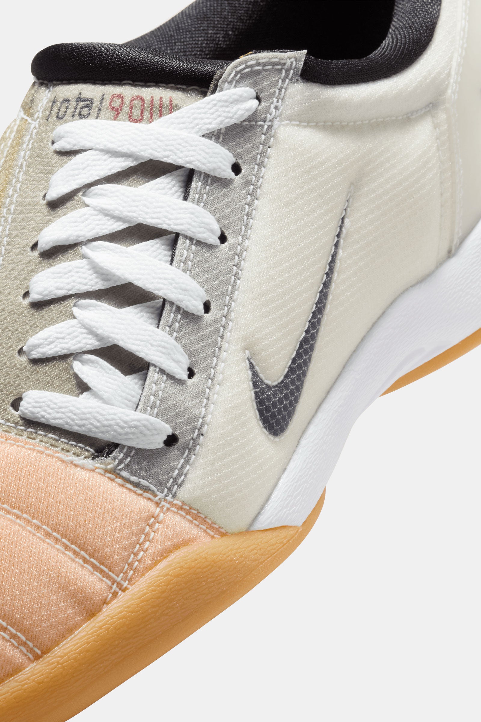 Nike Total 90
